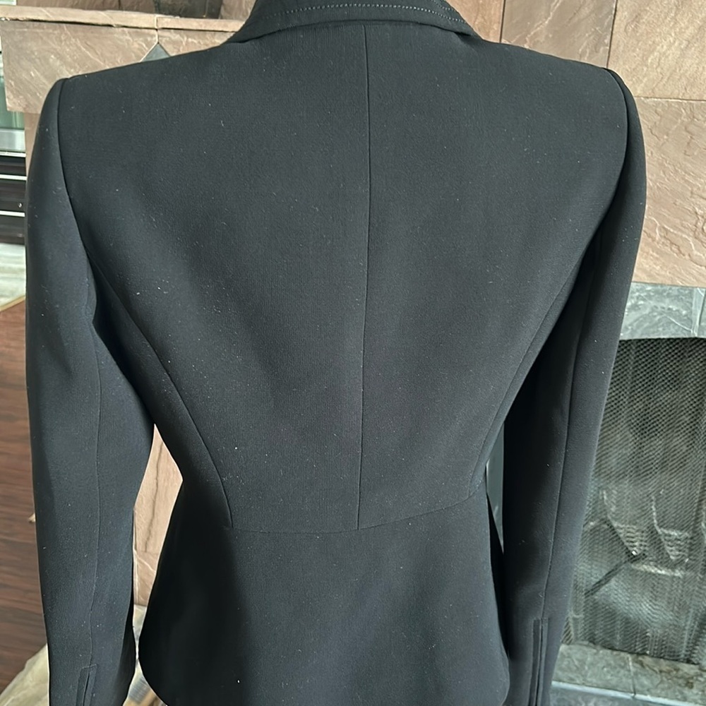 Tahari Arthur Lavine women’s black zip up blazer 4p petite - Picture 4 of 4